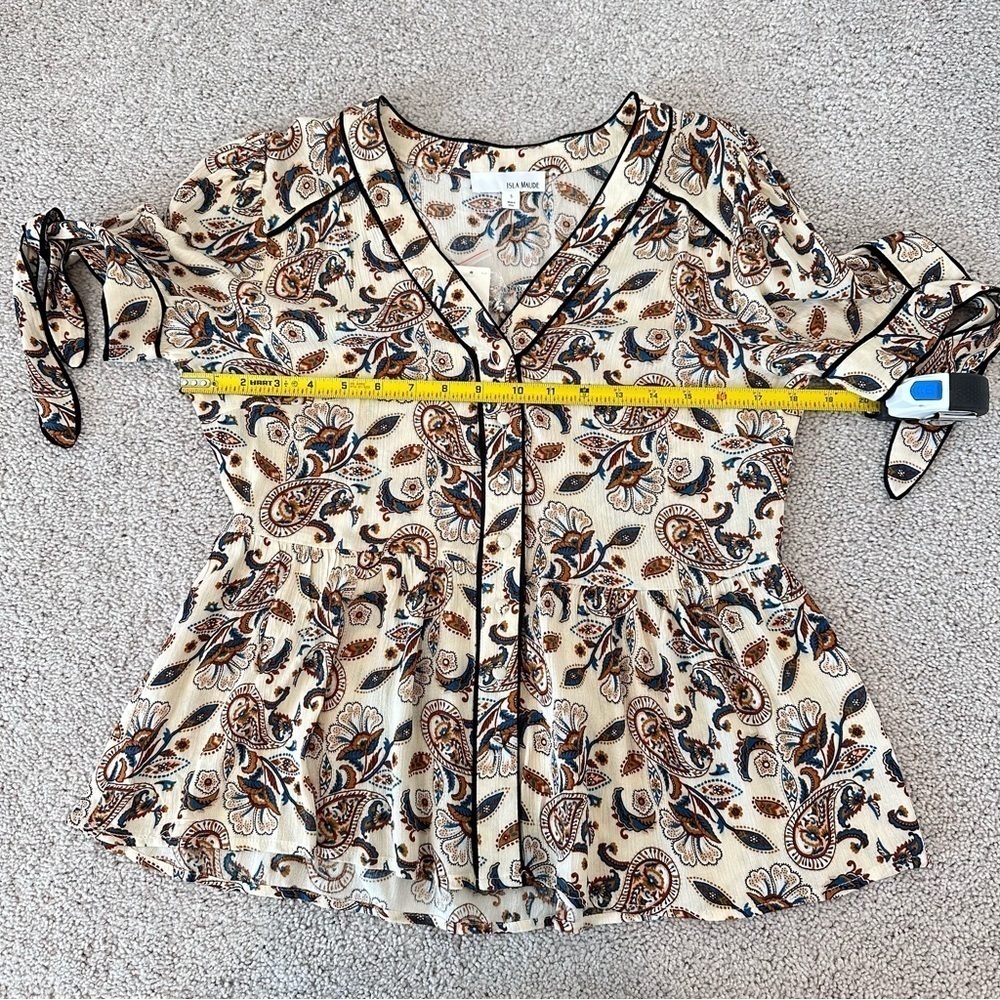 Isla Maude Anthropologie Perla Tied-Sleeve Buttondown - Picture 11 of 14